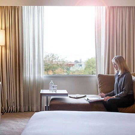 โนโวเทล โอ๊คแลนด์ เอลเลอร์สลี Hotel ภายนอก รูปภาพ